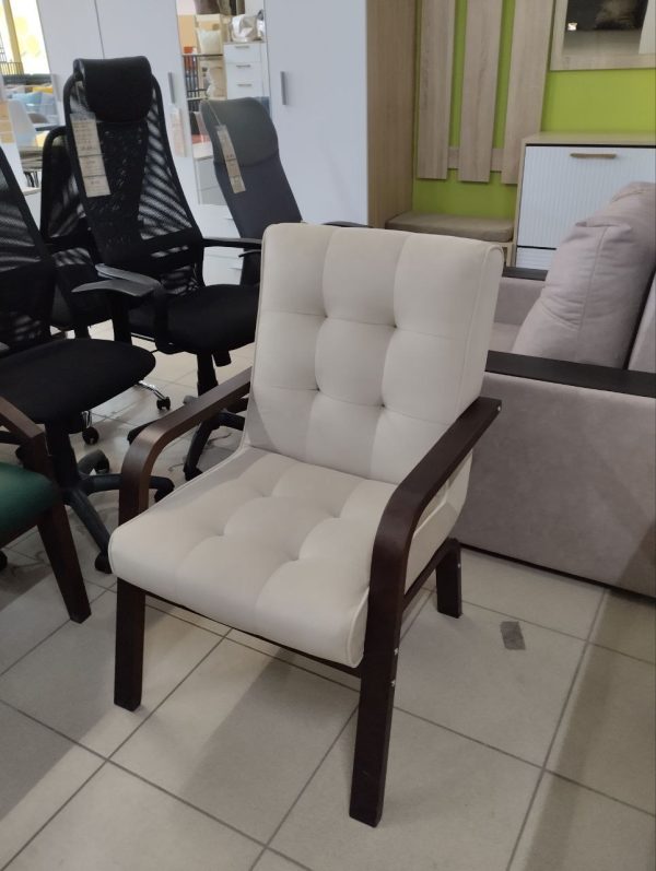 Кресло СОтА Модена Орех текстура, ткань V 18, кант V 18